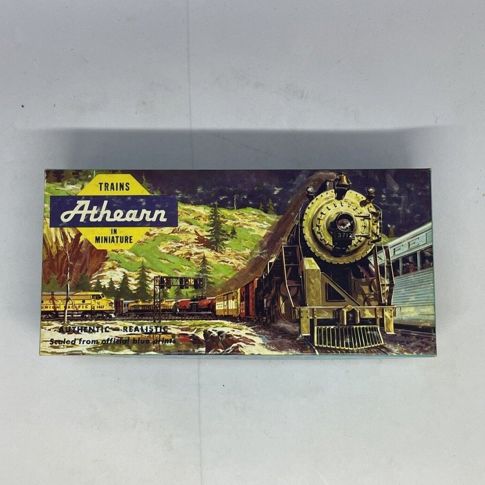 Athearn HO Scale Rock Island 40ft Steel Box Car Kit Route of the Rockets 167314